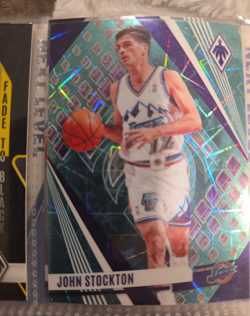 2023-24 Panini Phoenix #10 John Stockton — front
