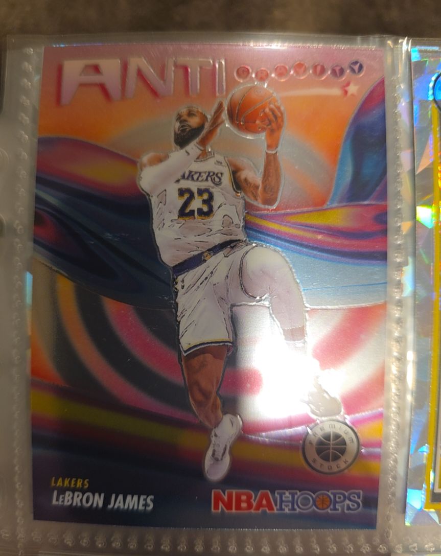 2023-24 Panini NBA Hoops Premium Stock #2 LeBron James Anti-Gravity — front