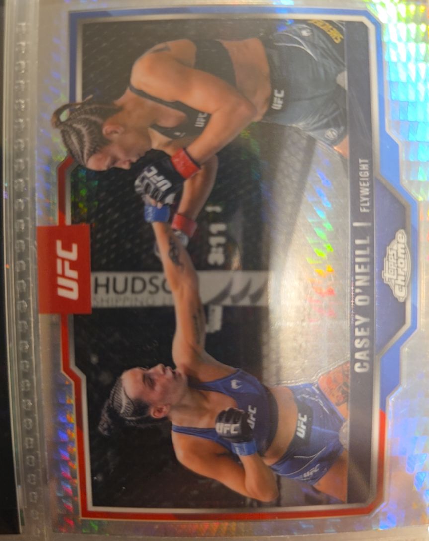 2025 Topps Chrome UFC #133 Casey O'Neill — front