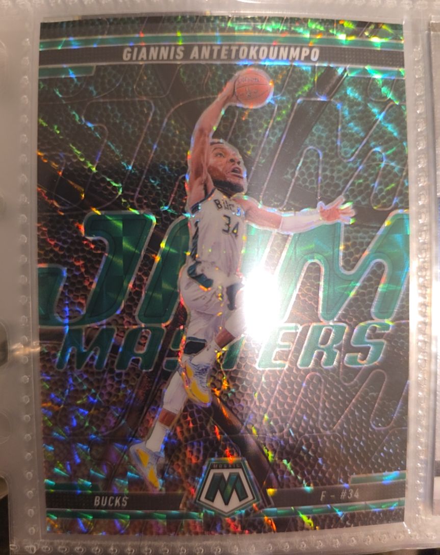 2024-25 Panini Mosaic #14 Giannis Antetokounmpo Jam Masters — front