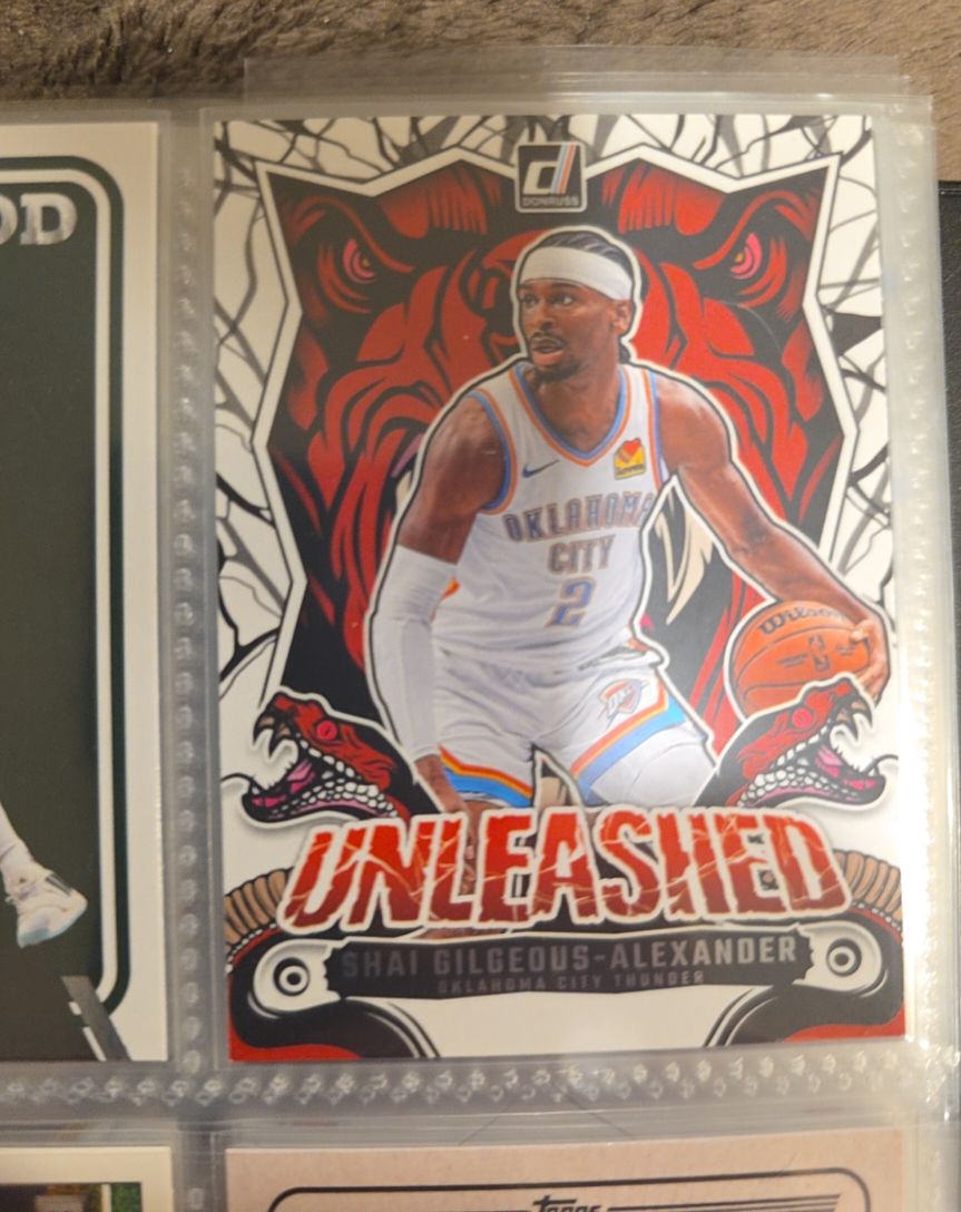 2024-25 Donruss Unleashed Shai Gilgeous-Alexander — front