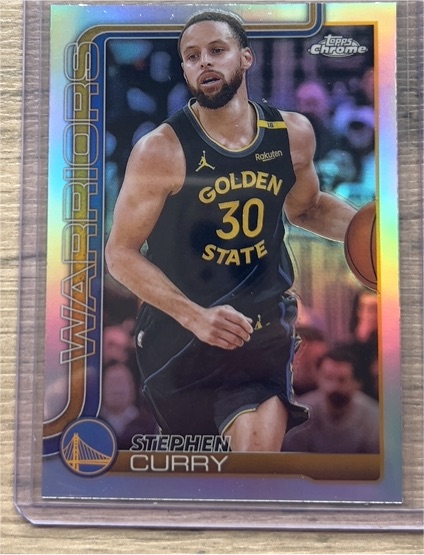 2025-26 Topps Chrome #201 Stephen Curry — front