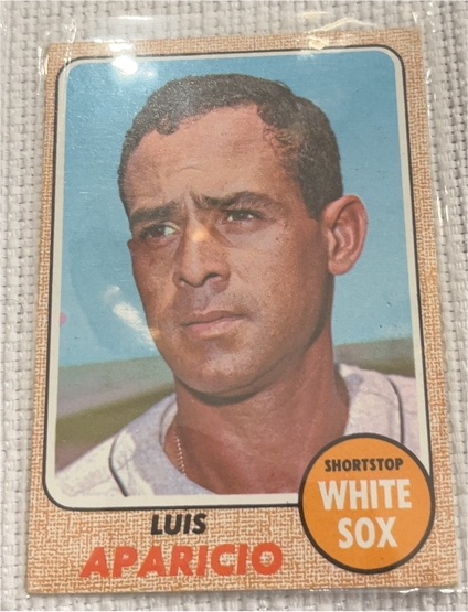 1968 Topps #310 Luis Aparicio — front