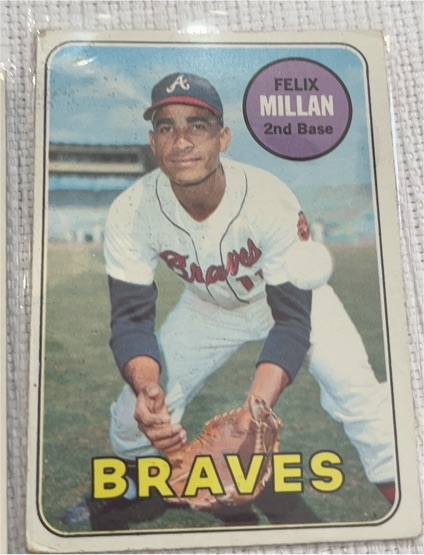 1969 Topps #210 Felix Millan — front