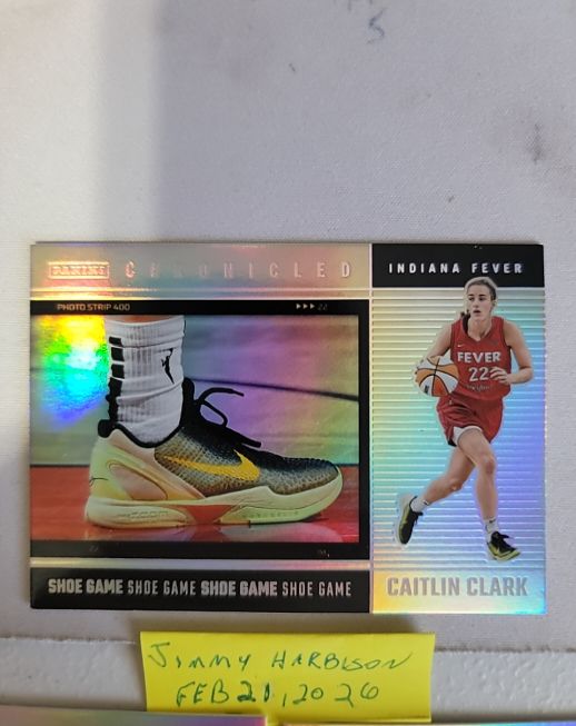 2025 Panini Chronicled #72 Caitlin Clark — front