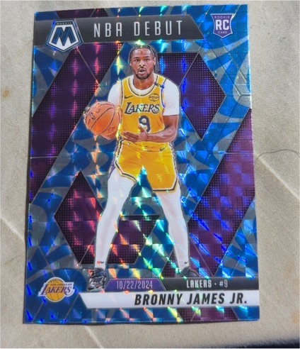2024-25 Panini Mosaic NBA Debut #262 Bronny James Jr. — front