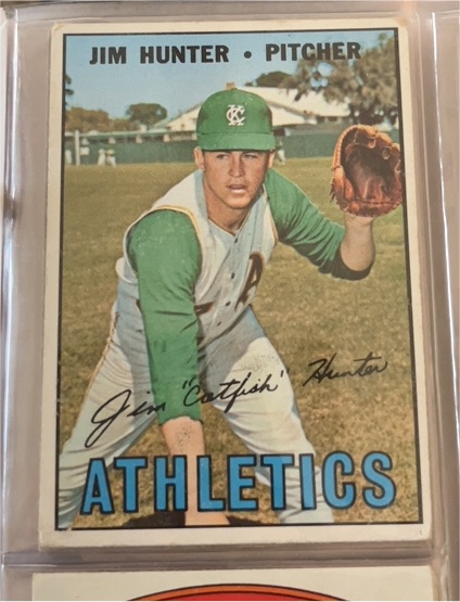 1967 Topps #369 Jim Hunter — front