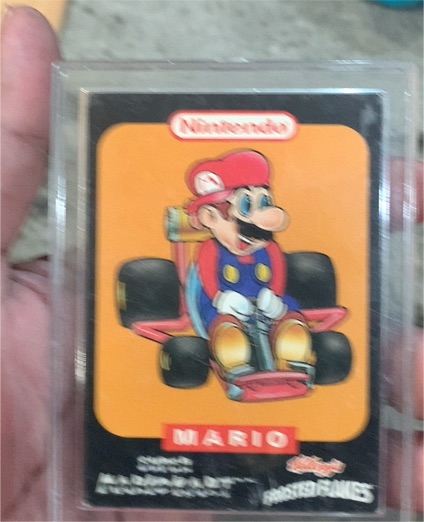 1993 Nintendo Super Mario Kart Mario Card — front