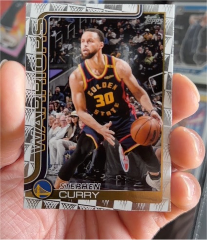 2025-26 Topps #135 Stephen Curry — front