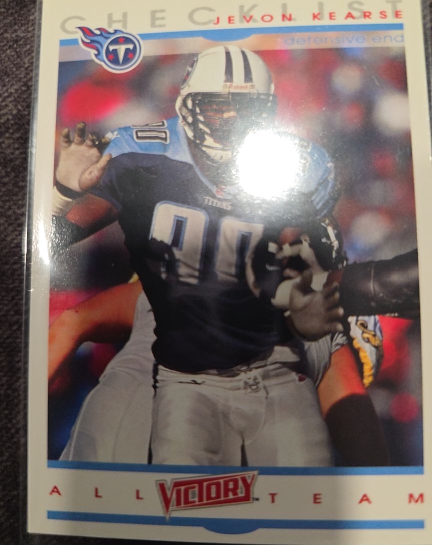 2000 Upper Deck Victory #229 Jevon Kearse — front