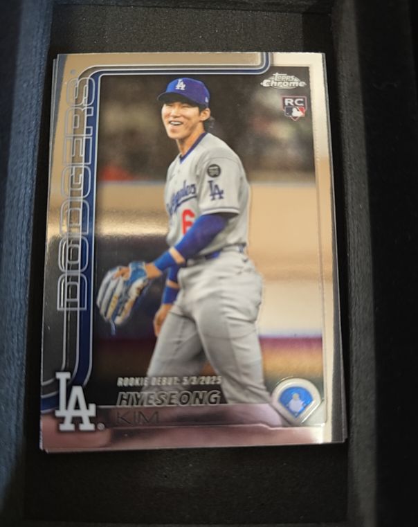 2025 Topps Chrome Update #USC149 Hyeseong Kim Rookie Debut — front