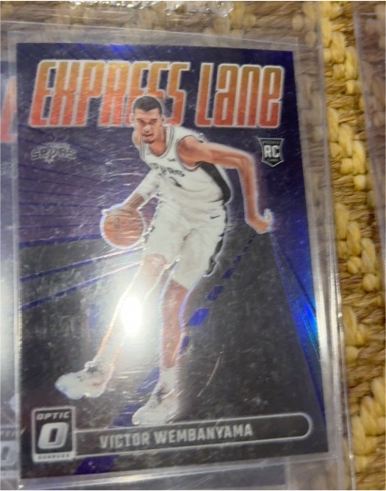2023-24 Donruss Optic Express Lane #8 Victor Wembanyama — front