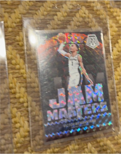 2023-24 Panini Mosaic #3 Victor Wembanyama Jam Masters Silver Prizm Rookie Card — front