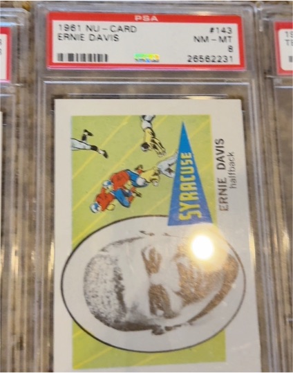 1961 Nu-Card #143 Ernie Davis — front