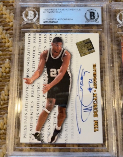 1998 Press Pass Authentics #35 Tim Duncan — front