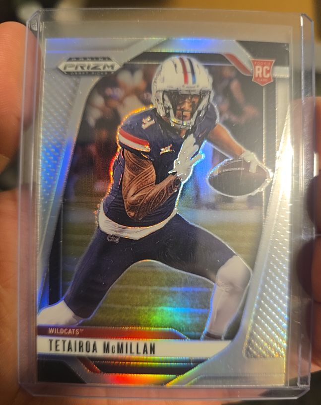 2025 Panini Prizm Draft Picks #8 Tetairoa McMillan — front