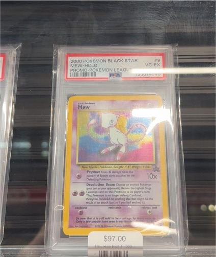 2000 Pokemon Black Star #9 Mew — front