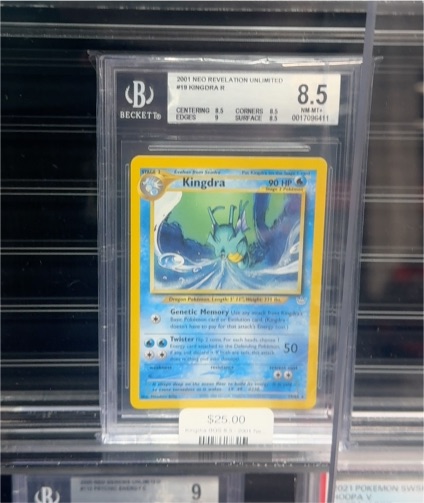 2001 Pokemon Neo Revelation #19 Kingdra — front