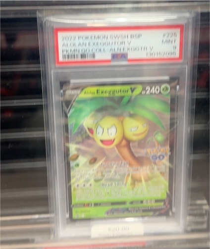 2022 Pokémon SWSH #225 Alolan Exeggutor V — front