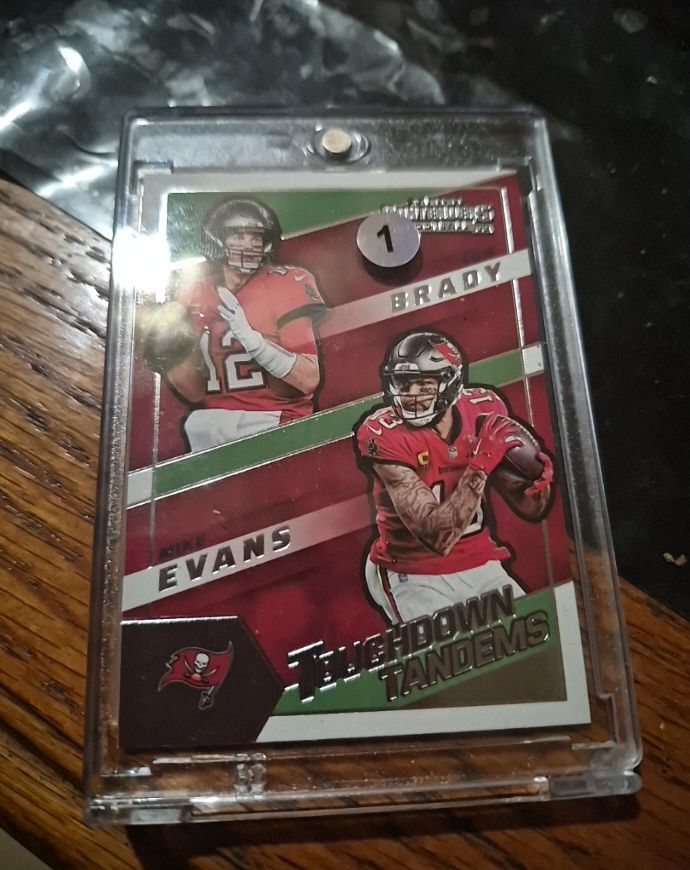 2022 Panini Contenders Touchdown Tandems #TDT-TB Tom Brady Mike Evans — front