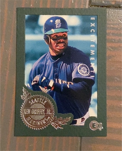 1996 Fleer E-XL #113 Ken Griffey Jr. Excitement — front