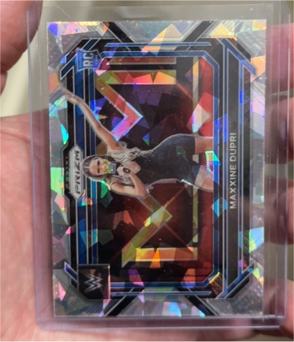 2023 Panini Prizm WWE #85 Maxxine Dupri Cracked Ice Rookie — front