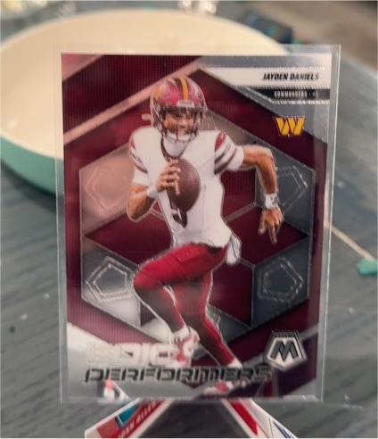 2025 Panini Mosaic Epic Performers #20 Jayden Daniels — front