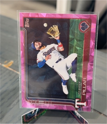 2025 Topps Update Series #US311 Kevin Pillar Pink Diamante Foil — front