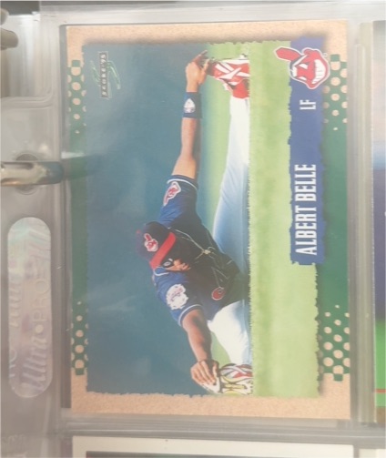 1995 Score #223 Albert Belle — front
