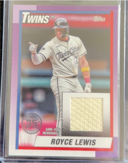 2025 Topps Series 1 1990 Topps Baseball Relics #T90R-RL Royce Lewis — front