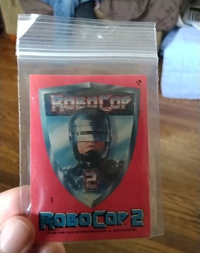 1990 Topps RoboCop 2 Sticker #1 — front