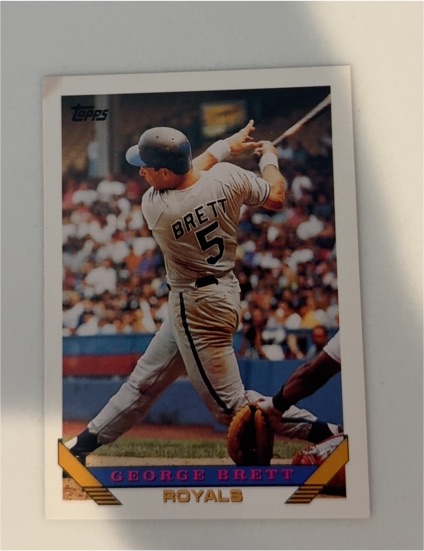 1993 Topps #397 George Brett — front