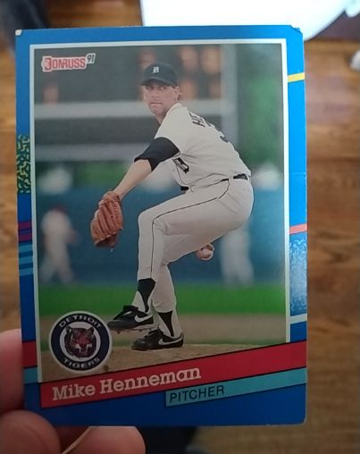 1991 Donruss #76 Mike Henneman — front