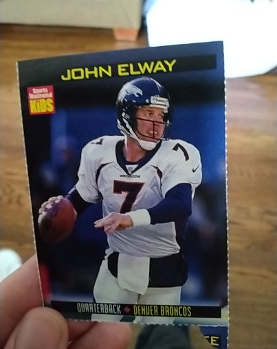 1999 Sports Illustrated for Kids #NNO John Elway — front