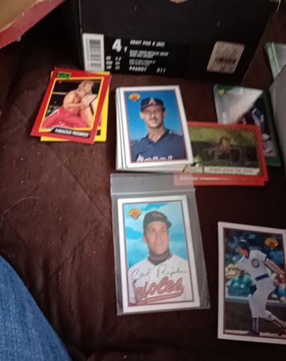 1990 Topps #300 Cal Ripken Jr. — front