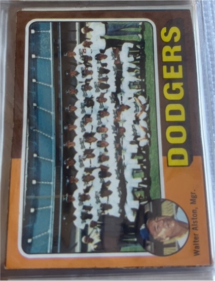 1975 Topps #361 Dodgers Team Checklist Walter Alston — front
