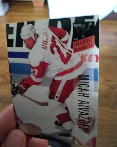 1993-94 Parkhurst #253 Micah Aivazoff — front