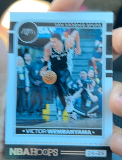 2024-25 Panini NBA Hoops #165 Victor Wembanyama — front