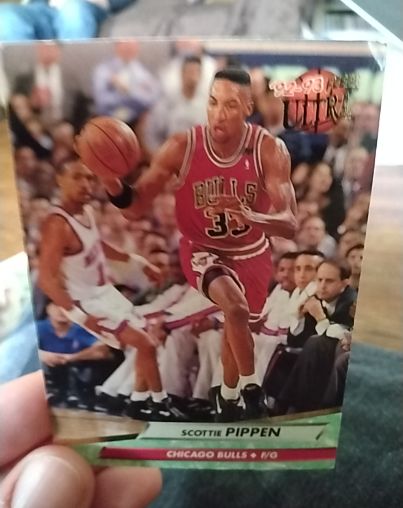 1992-93 Fleer Ultra #31 Scottie Pippen — front