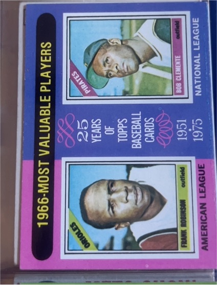 1975 Topps #204 1966 MVPs Frank Robinson, Roberto Clemente — front