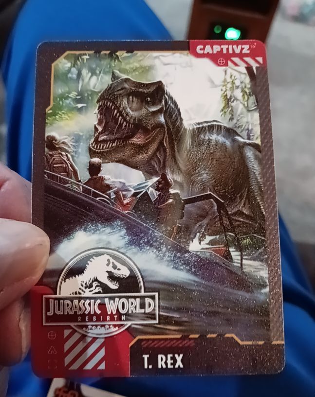 2015 Jurassic World Rebirth Captivz T. Rex — front