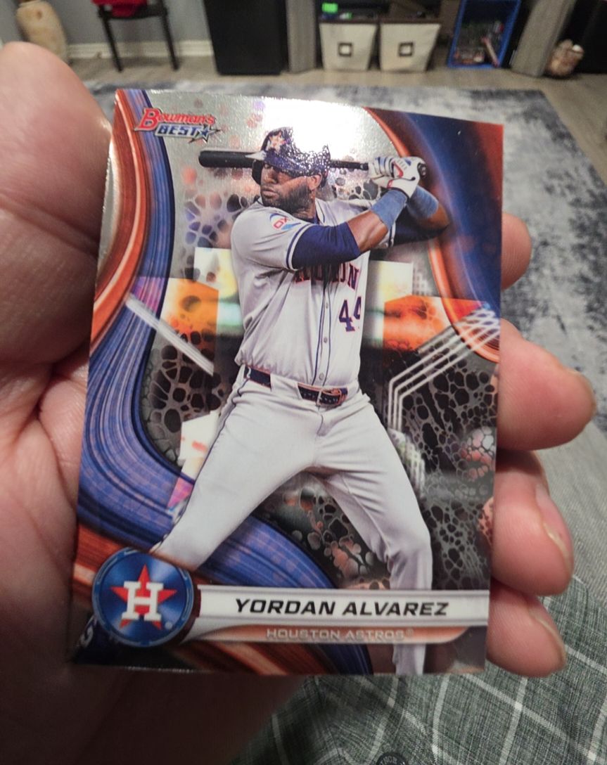 2024 Bowman's Best #29 Yordan Alvarez — front