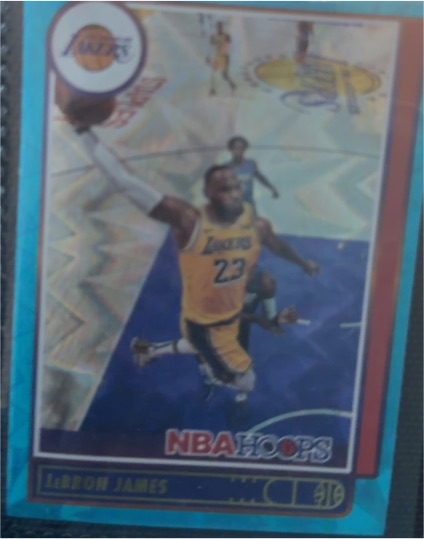 2021-22 Panini NBA Hoops #136 LeBron James — front