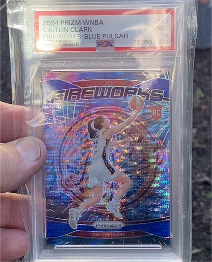 2024 Panini Prizm WNBA #13 Caitlin Clark Fireworks Blue Pulsar — front