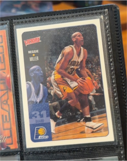 2000-01 Upper Deck Victory #81 Reggie Miller — front