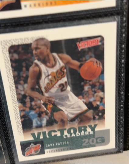 2000-01 Upper Deck Victory #256 Gary Payton — front