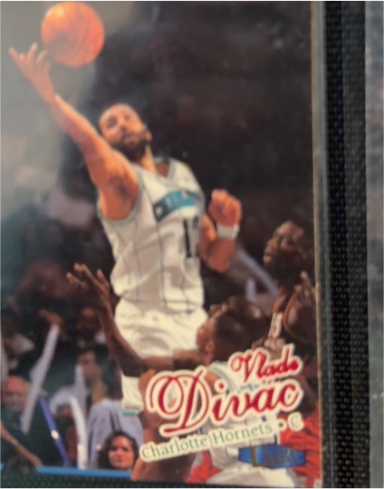 1997-98 Fleer Ultra #6 Vlade Divac — front