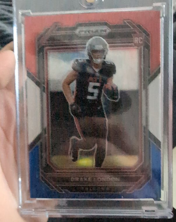 2022 Panini Prizm #308 Drake London — front