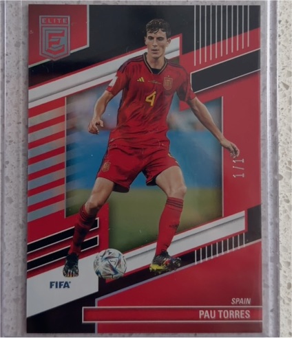 2022-23 Panini Donruss Elite FIFA Soccer #1/1 Pau Torres — front