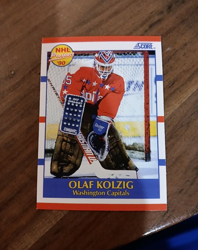 1990-91 Score #392 Olaf Kolzig — front